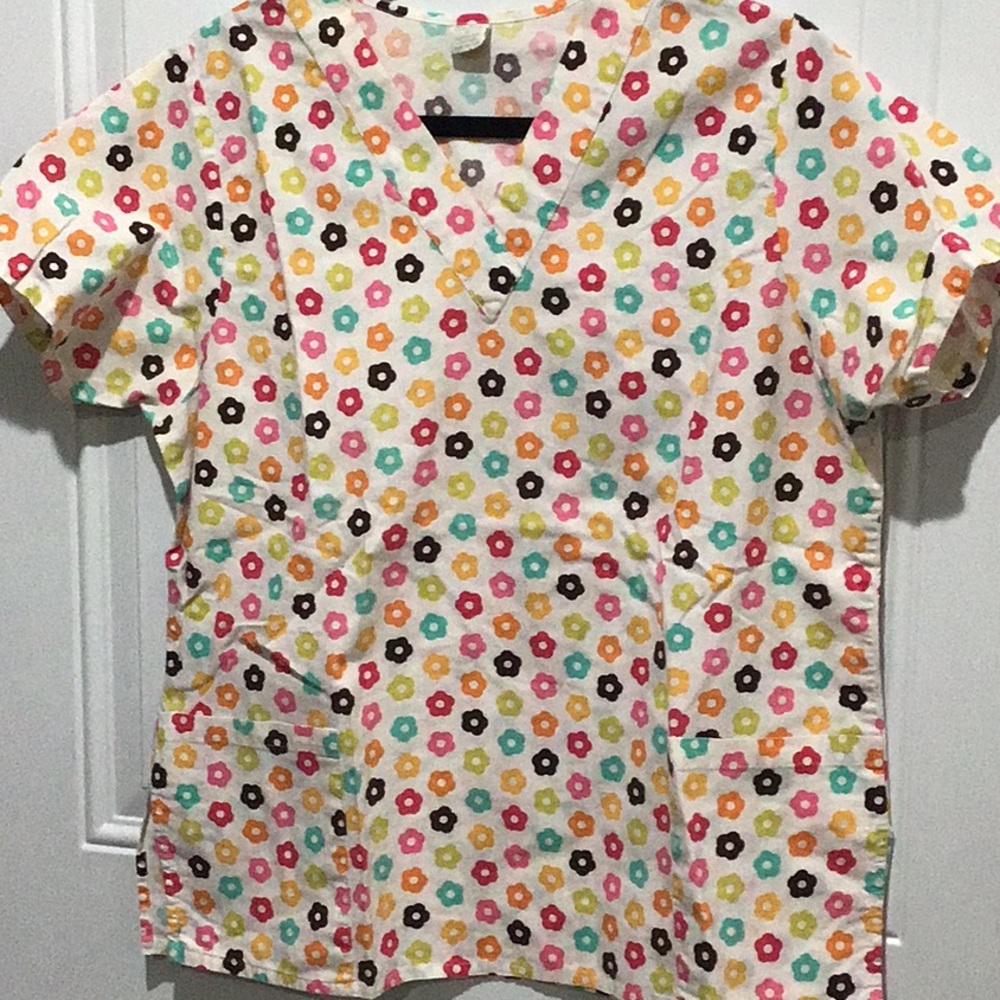 Scrub top